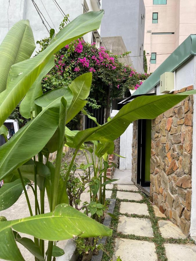 Yen Homestay Дананг Экстерьер фото